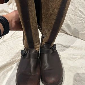 UGG Women’s water resistant winter Boot